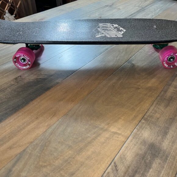 Kryptonics 30" x 7" longboard with grip tape and pink durometer wheels - NEW - Picture 5 of 6